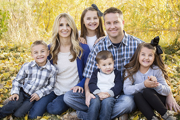 A smiling family